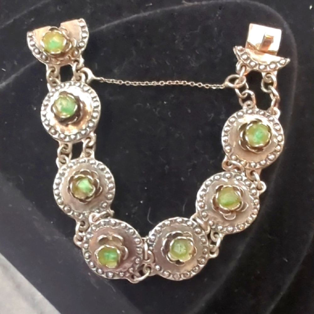 Vintage Sterling Silver Marked 900 With Green Stone Bracelet - Picture 6 of 8